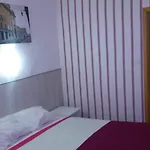 Pensao Estacao بيت ضيافة Lisboa