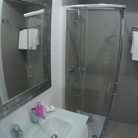 Penzion Pensao Estacao 3*