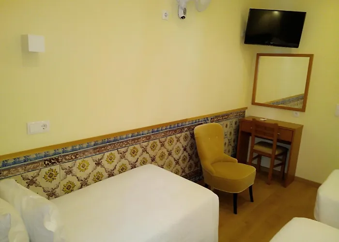 Guest house Pensao Estacao 3*