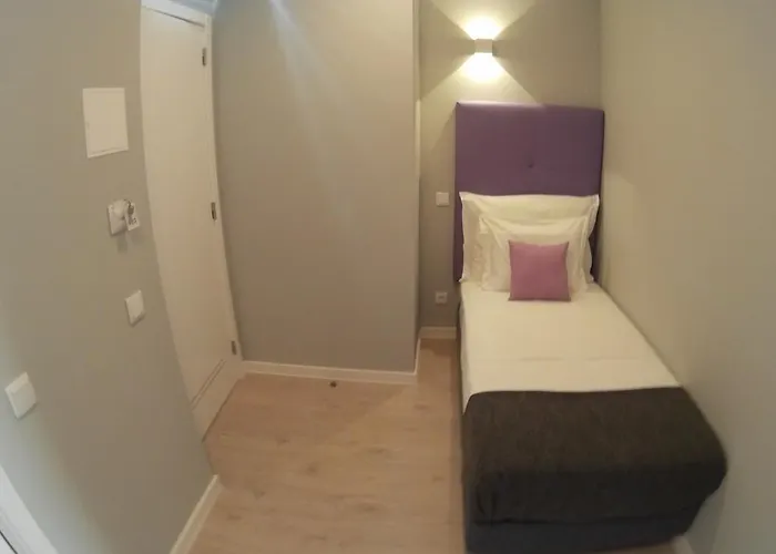 Pensao Estacao 3* Lisbon