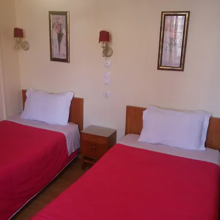 Pensao Estacao Vendégház 3*