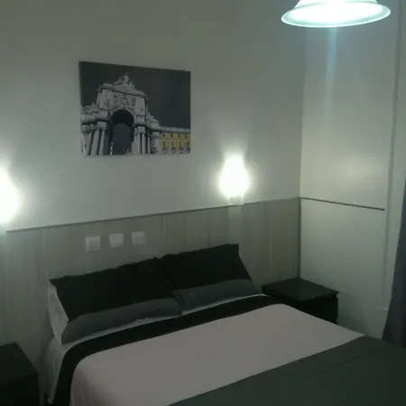 中心车站公寓 招待所 3*